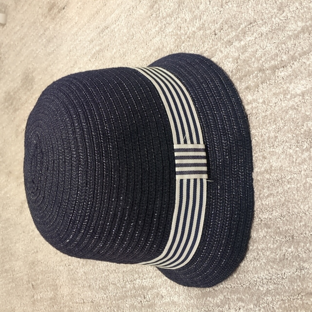 Women's hat